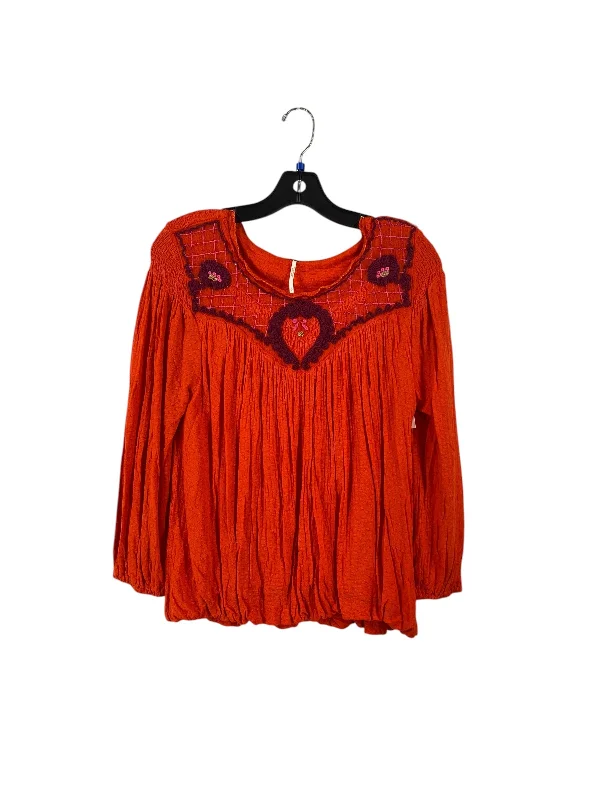 Top Long Sleeve By Free People In Red, Size: S Monochromatic All